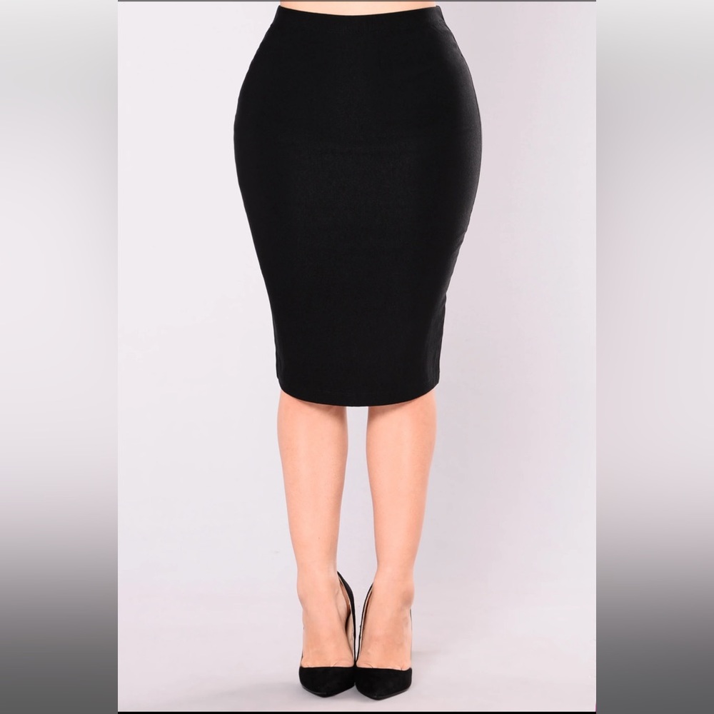 Fashion Nova Black Pencil Skirt